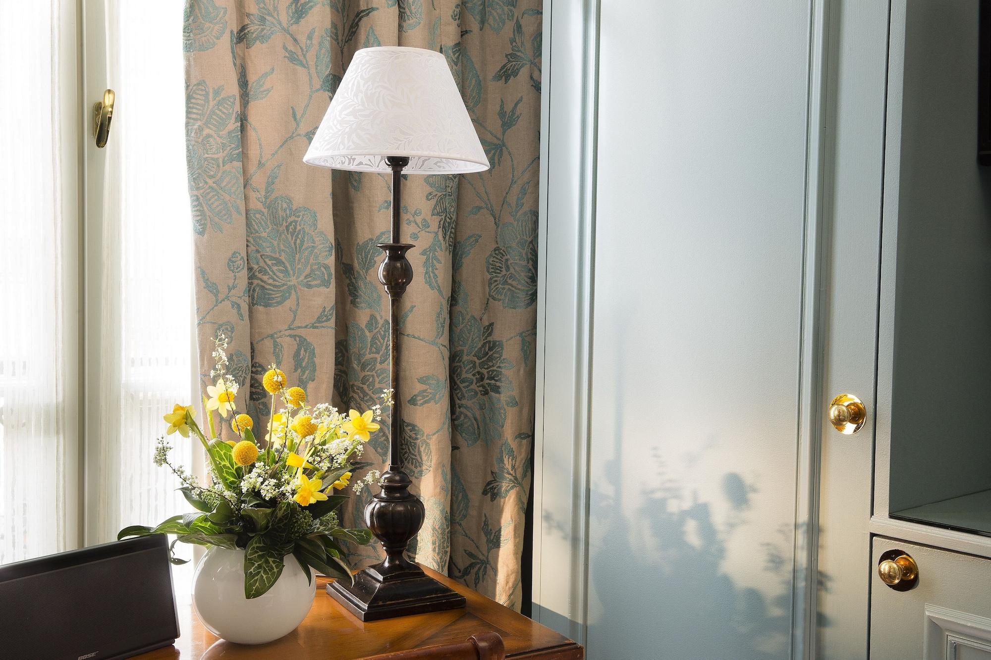 Le Relais Saint Honore Paris Exterior photo