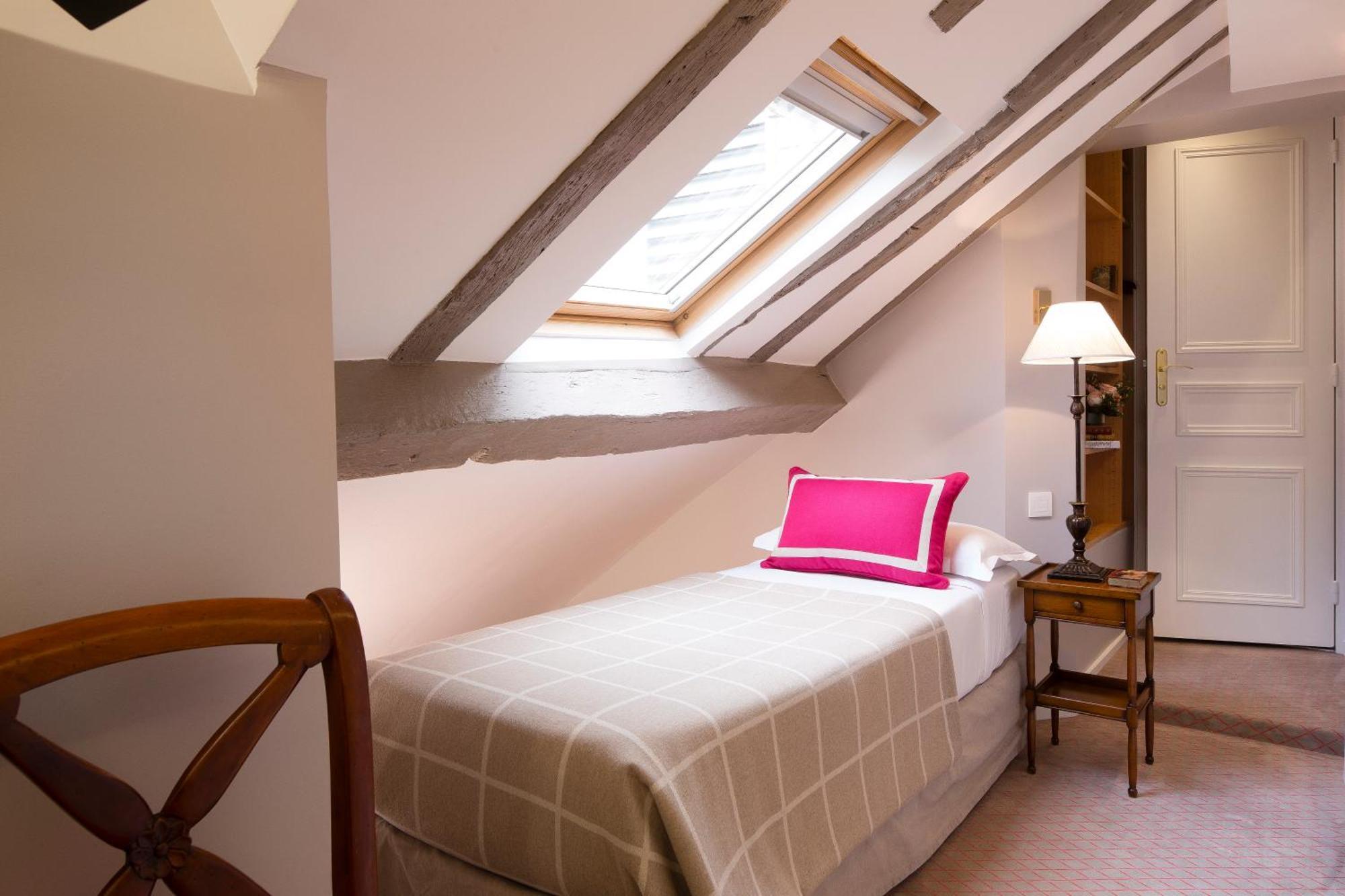 Le Relais Saint Honore Paris Room photo