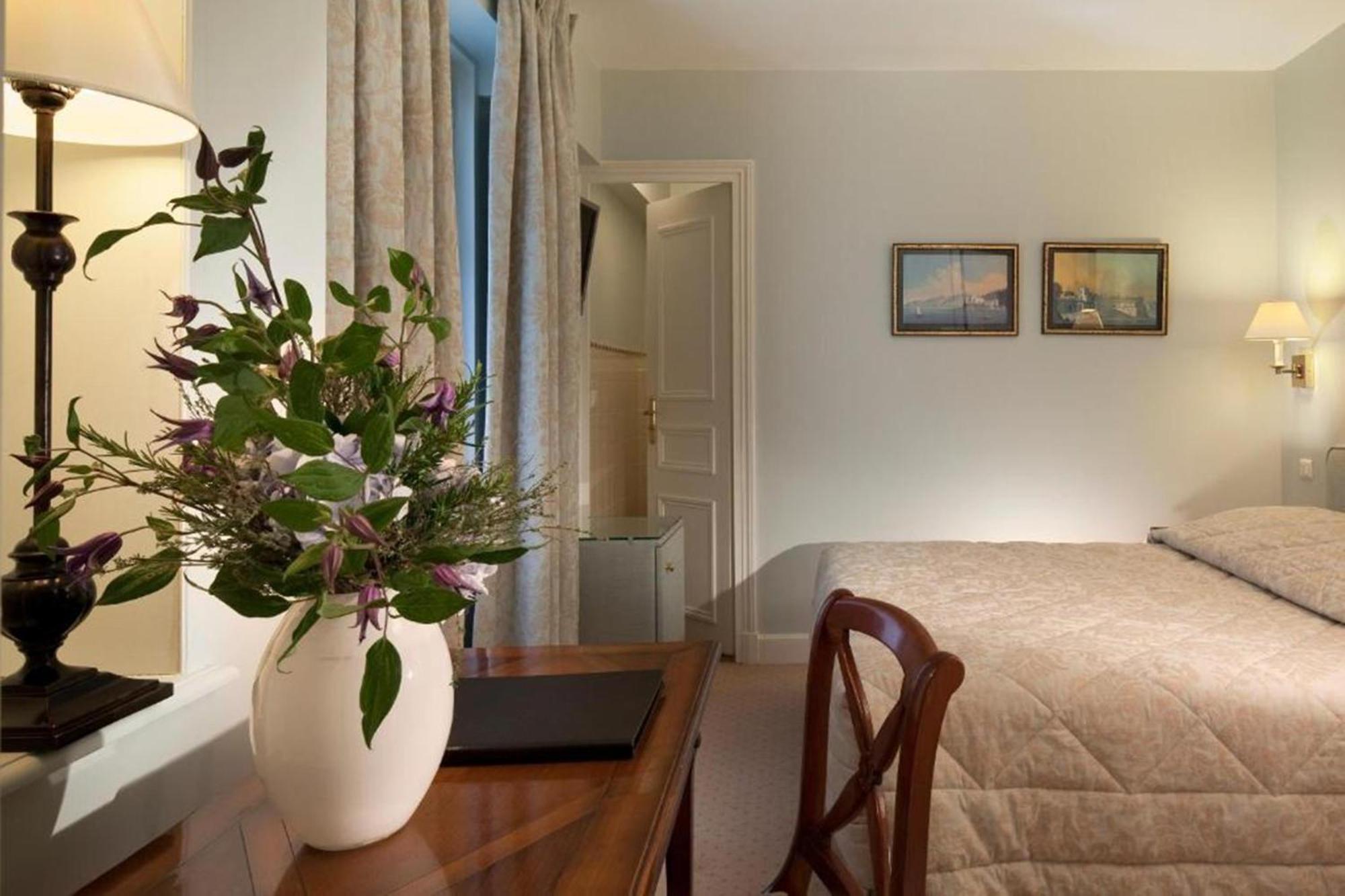 Le Relais Saint Honore Paris Exterior photo